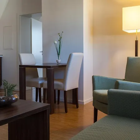 Halber Mond Heppenheim (Bergstrasse)