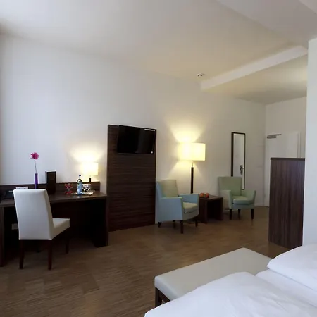 Halber Mond Hotel 3*