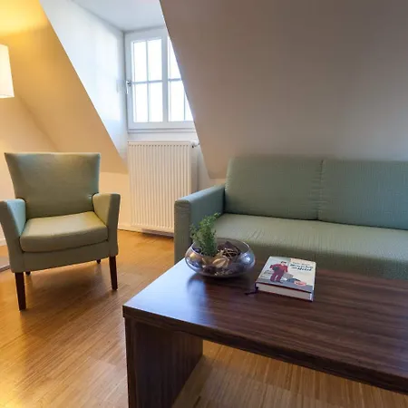 Halber Mond 3* Heppenheim (Bergstrasse)