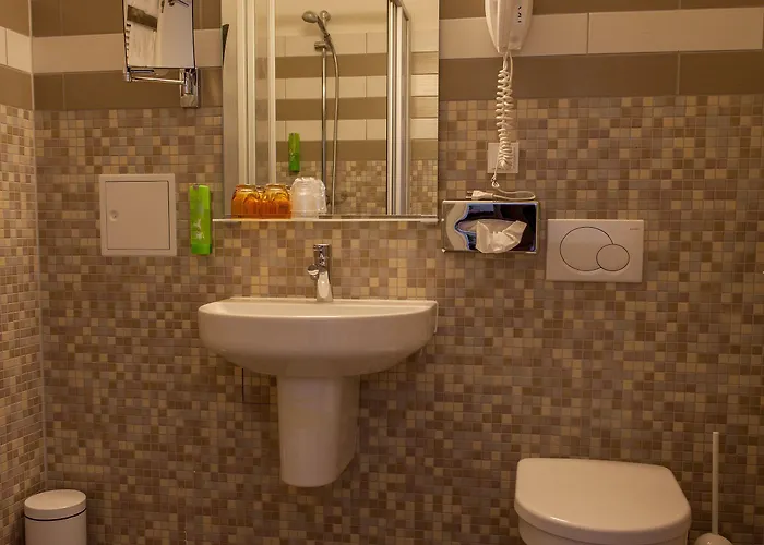 Halber Mond 3* Heppenheim (Bergstrasse)