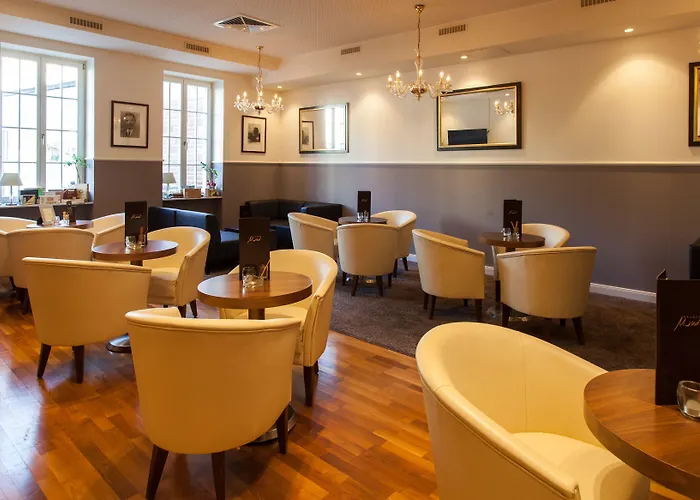 Szálloda Halber Mond 3*