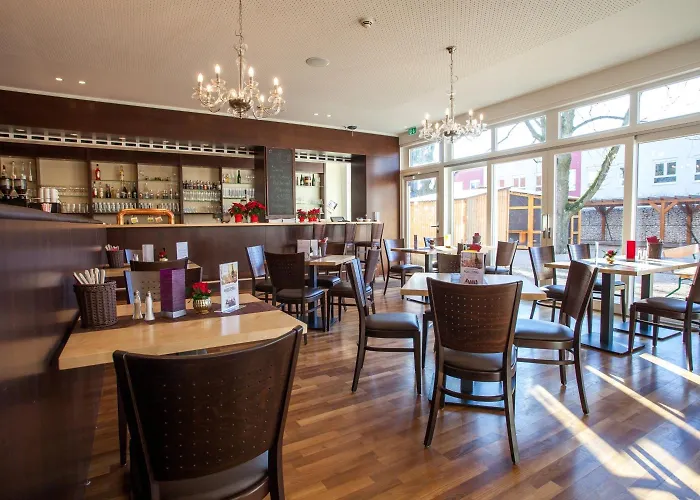 Halber Mond Szálloda 3*