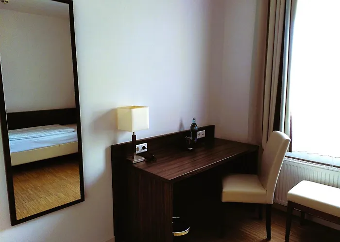 Halber Mond Szálloda Heppenheim (Bergstrasse)